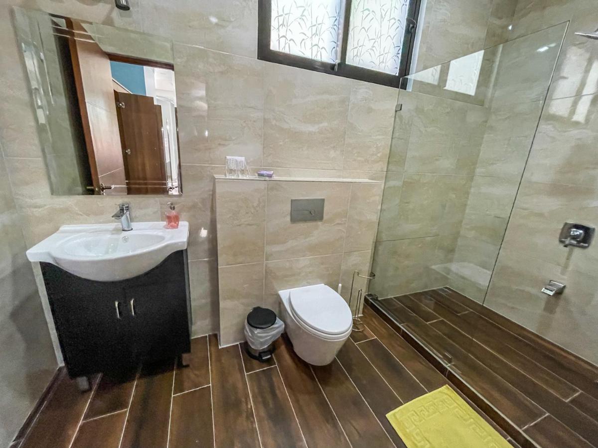 Haralton Inn Samara Ngoại thất bức ảnh